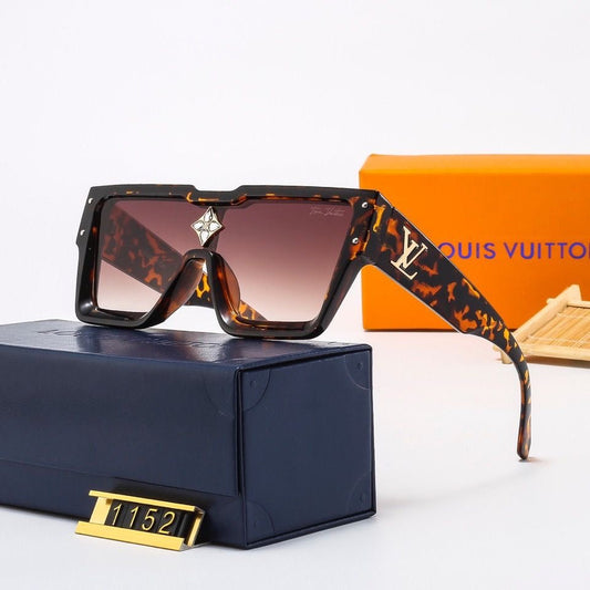 Louis Vuitton Z2188 Sunglasses Square Shape